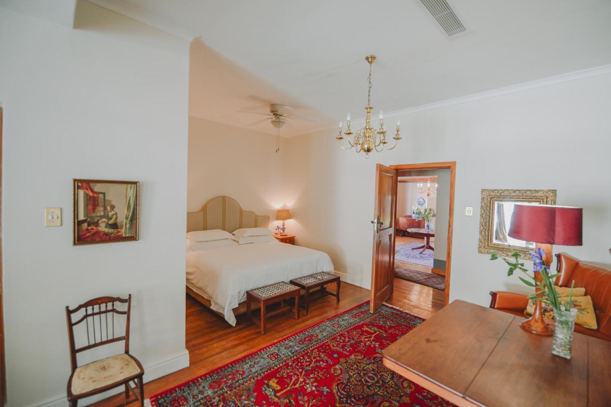 San Gabriel Homestead Apartment